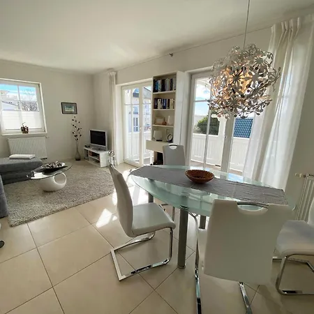 Wilhelmine - 03 Kreidezimmer * Sellin (Rugen)